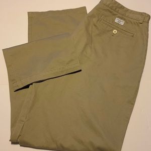 Vineyard vines beige chino pants 36/32